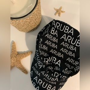 Aruba Black & White Robin Ruth Hat